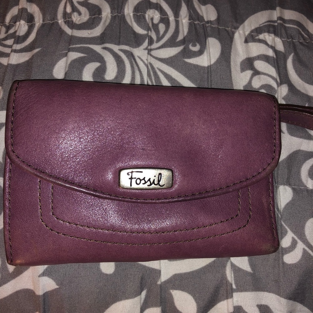 mini fossil wallet